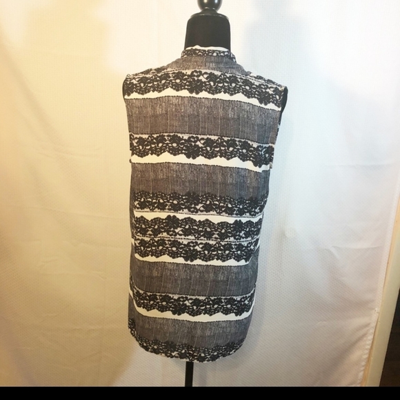 Vince Camuto Drape front high low blouse - Picture 2 of 3